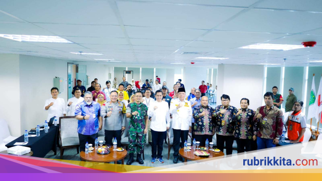 Dibuka Walikota Benyamin Davnie, Rapat Pleno Rekapitulasi Suara Pemilu 2024 Tingkat Kota Tangsel Dimulai